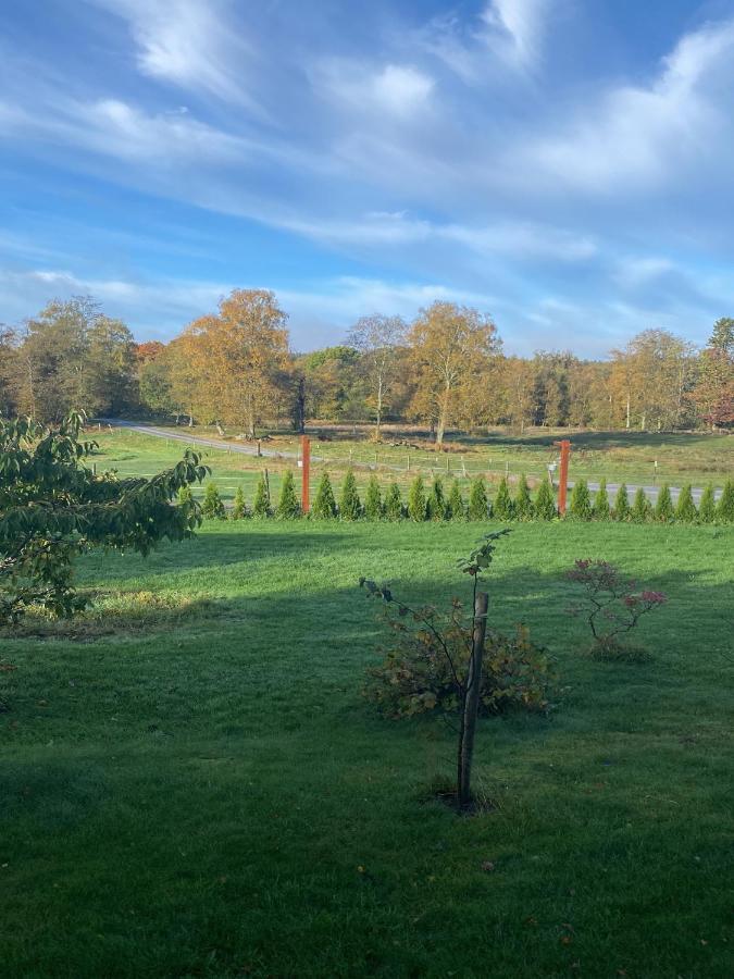 Villa Spjutas Gard Oxaback Esterno foto